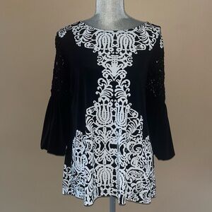 Alfani Black and White Tunic Top L